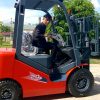 xe nâng heli 2 tấn