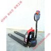 xe nâng tay điện 1.8 tấn